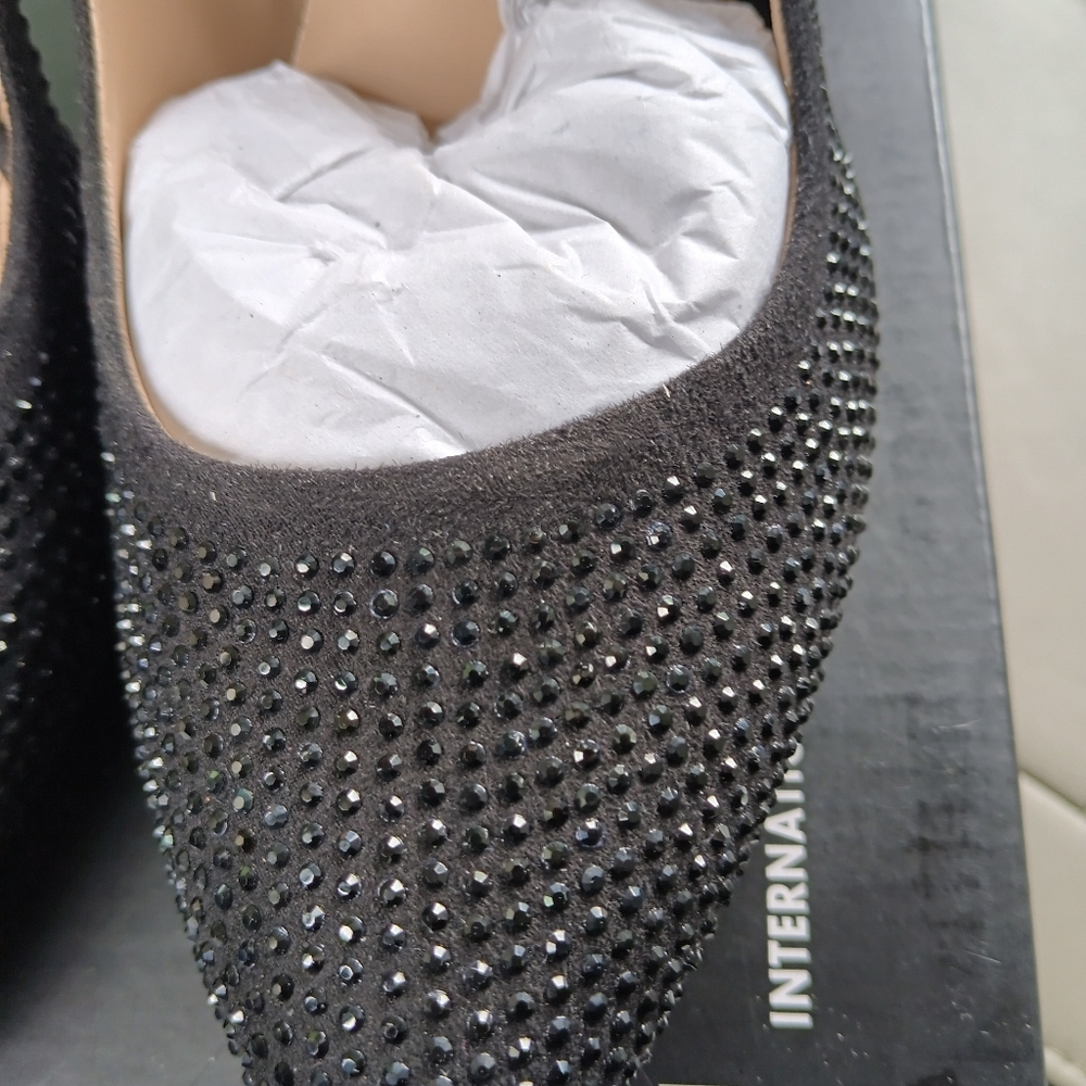 Elegant Black Studded I.N.C International Concept Women's Heels - Picture 5 of 7
